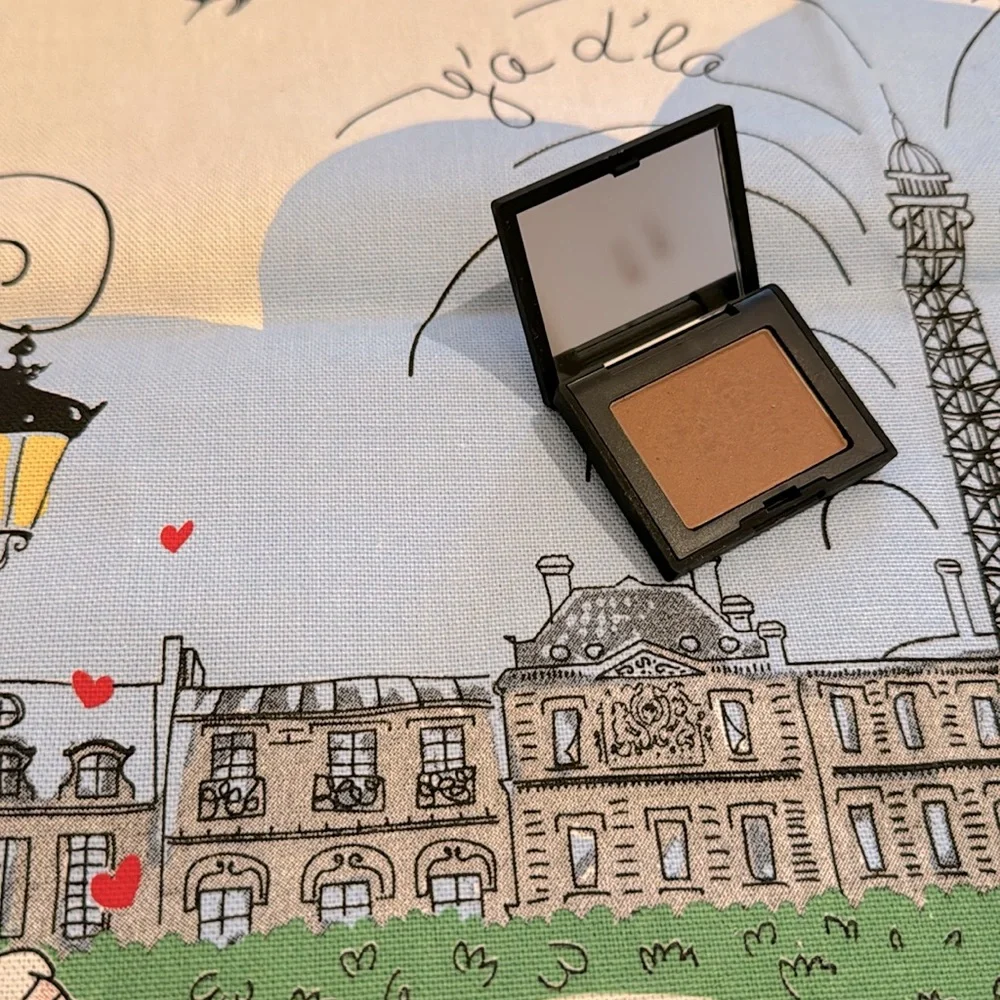 NARS : Laguna